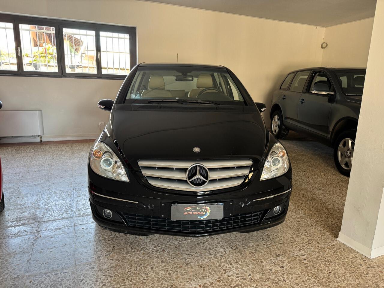 Mercedes-benz B 180 CDI Chrome Neopatentati