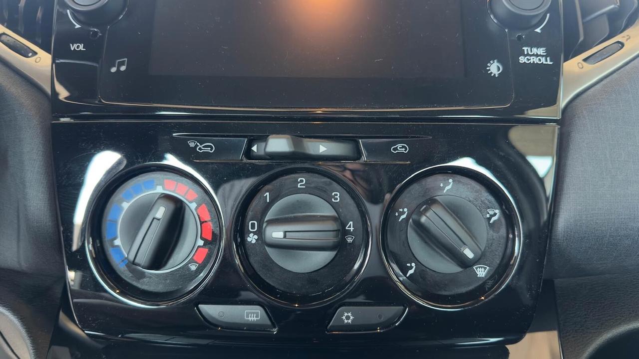 Lancia Ypsilon 1.0 FireFly 5 porte S&S Hybrid Ecochic A. Ferretti