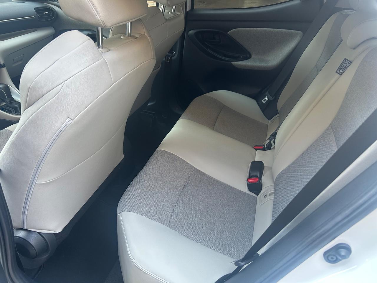 Toyota Yaris 1.5 Hybrid 5 porte GR LINE
