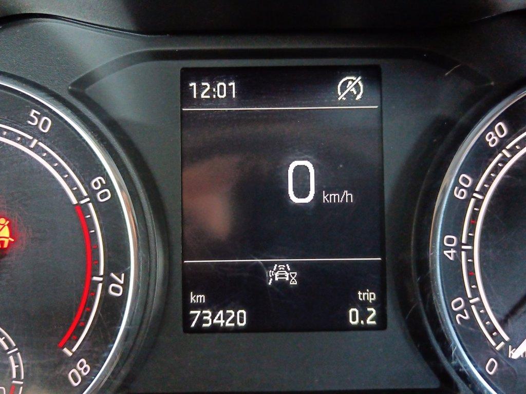 SKODA Kamiq 1.0 tsi black dots 95cv del 2023