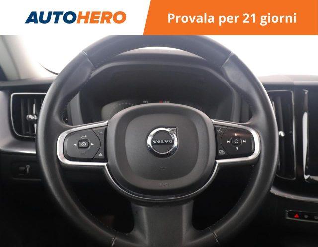 VOLVO XC60 B4 (d) AWD Geartronic Momentum