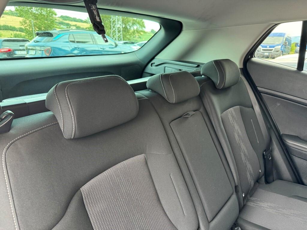 Kia Sportage 1.6 Cr Di Mhev Dct Style
