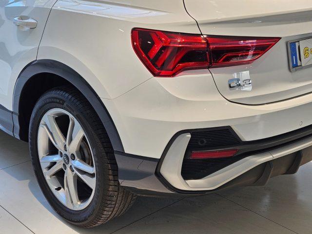 AUDI Q3 35 TDI S tronic S line edition DA ?479,00 MENSILI