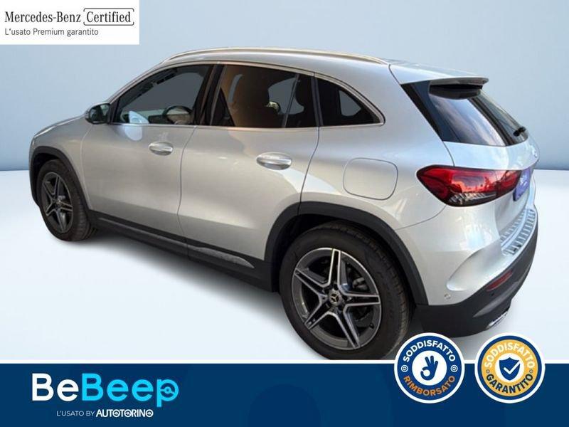 Mercedes-Benz GLA 180 PREMIUM AUTO