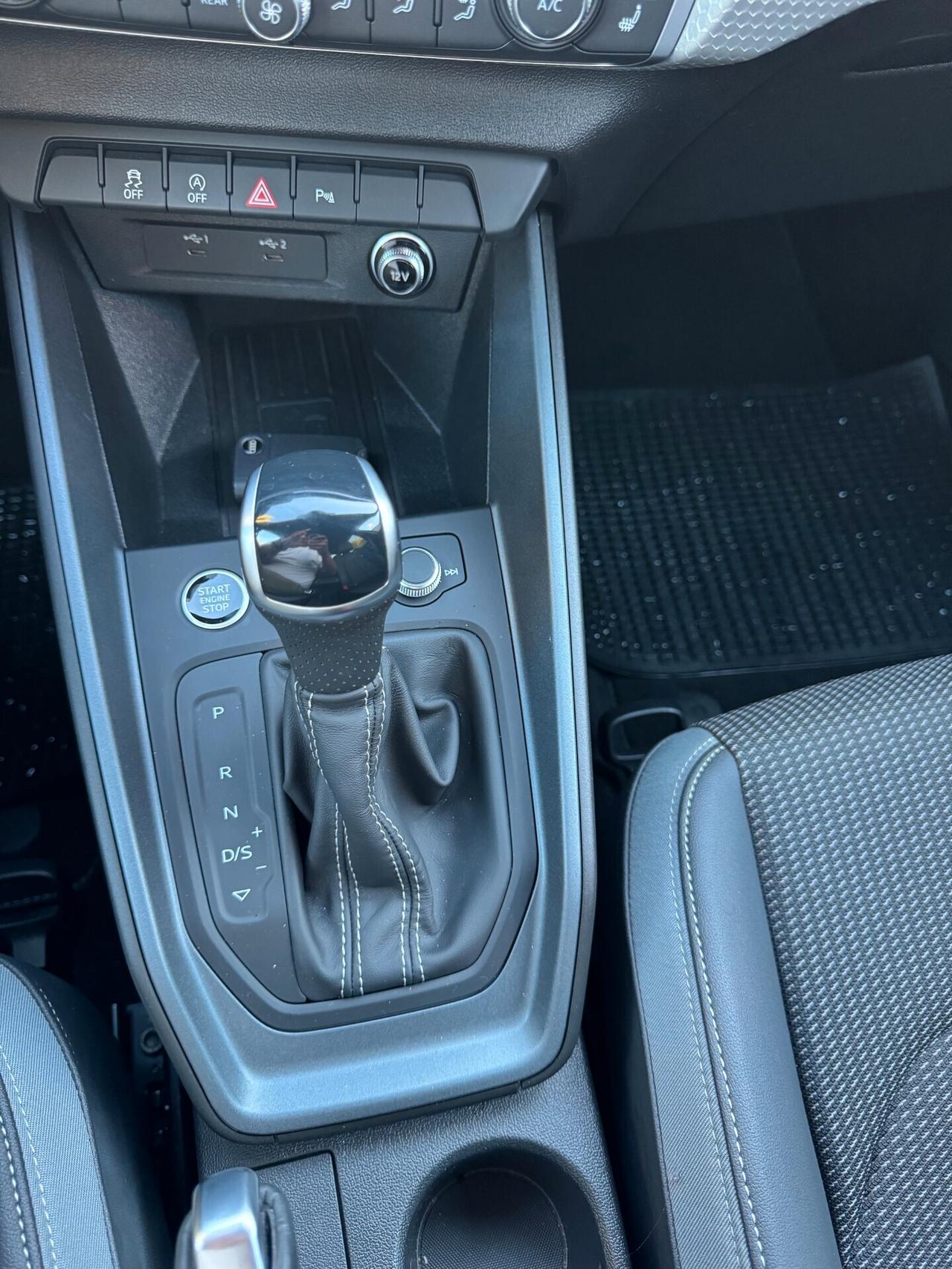 Audi A1 SPB 30 TFSI S tronic Identity Black