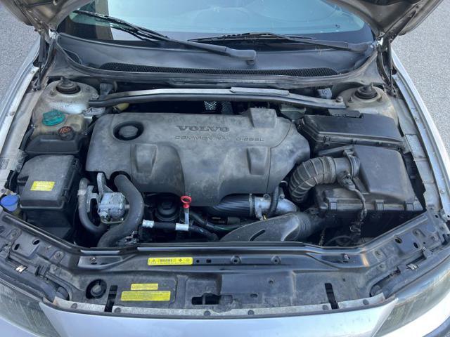 VOLVO S60 2.4 D5 20V cat