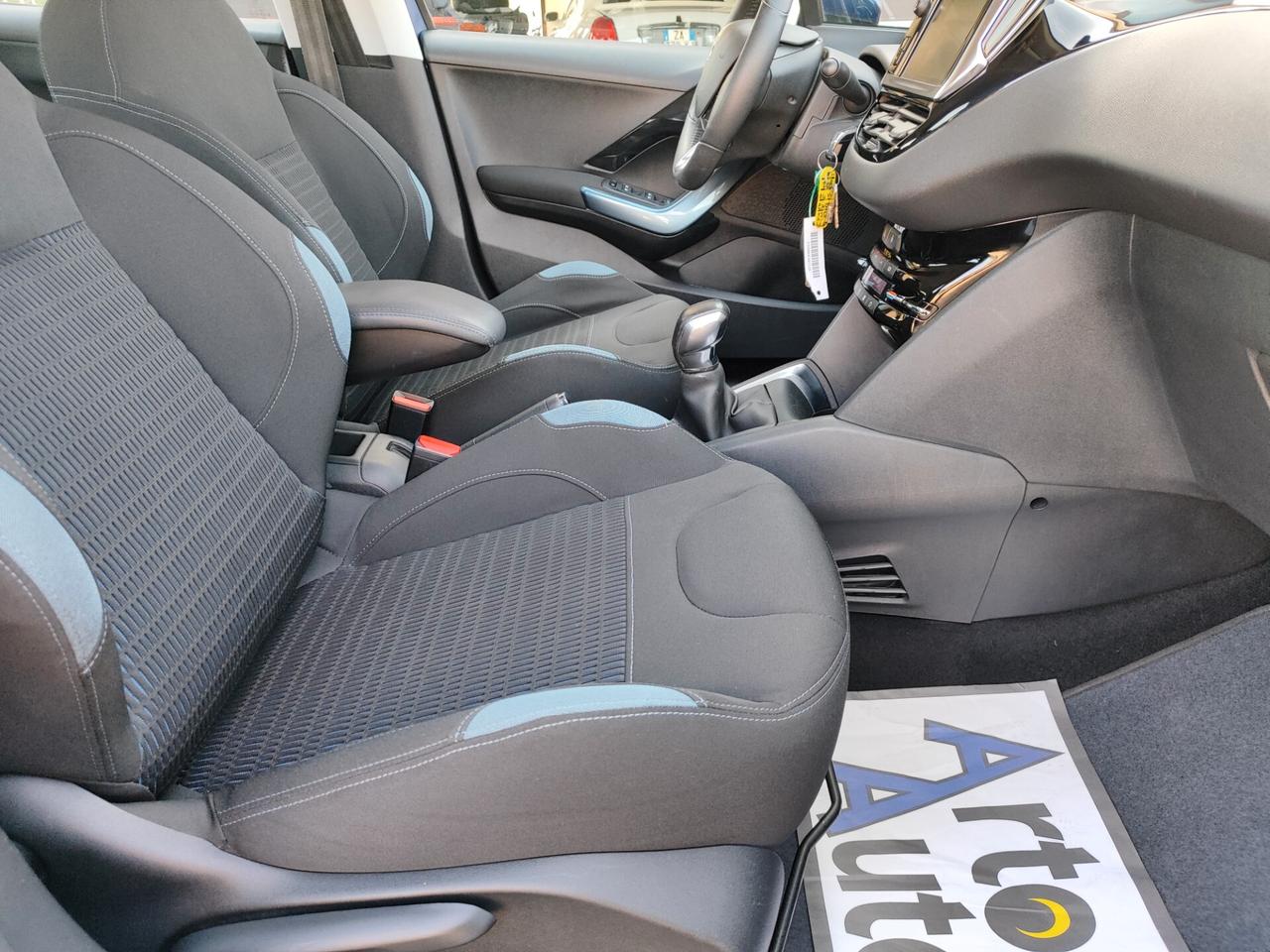 Peugeot 208 1.4 HDi 68 CV 5 porte Active