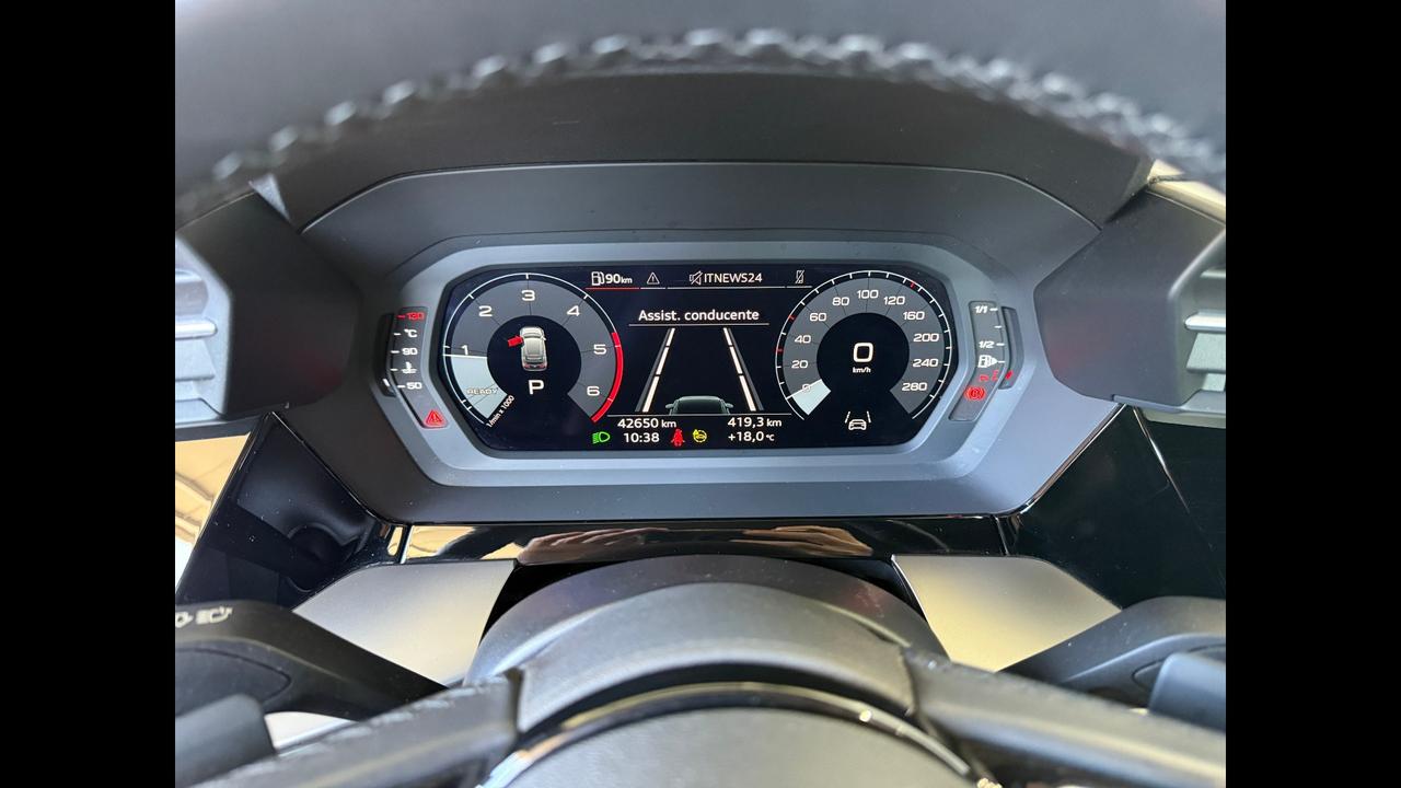 AUDI A3 IV 2020 Sportback - A3 Sportback 30 2.0 tdi Business s-tr