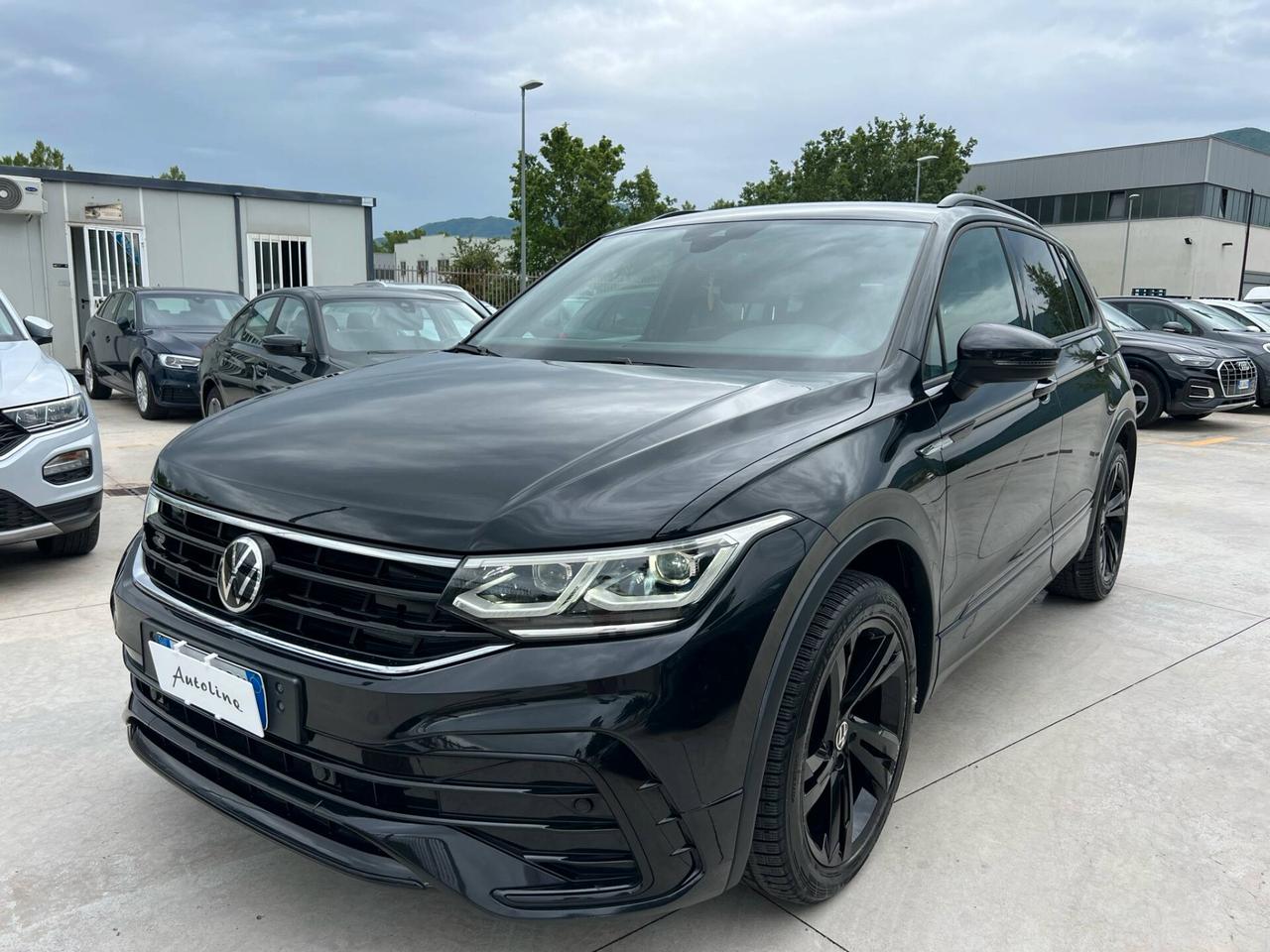Volkswagen Tiguan 2.0 TDI 150 CV RLINE TOTAL BLACK