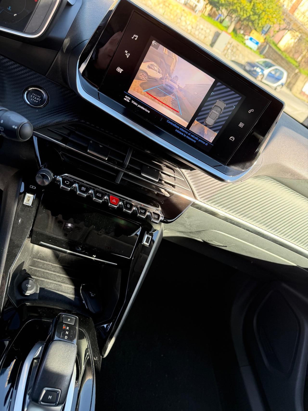 Peugeot 2008 BlueHDi 130 S&S EAT8 Allure