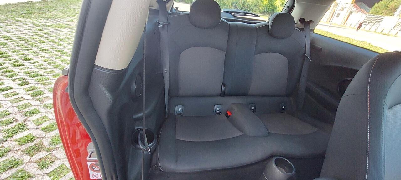 MINI ONE 1,5 DIESEL 95 CV HYPE LEGA TELEFONO SENSORI RADAR FULL LED IMPECCABILE X NEOPATENTATI