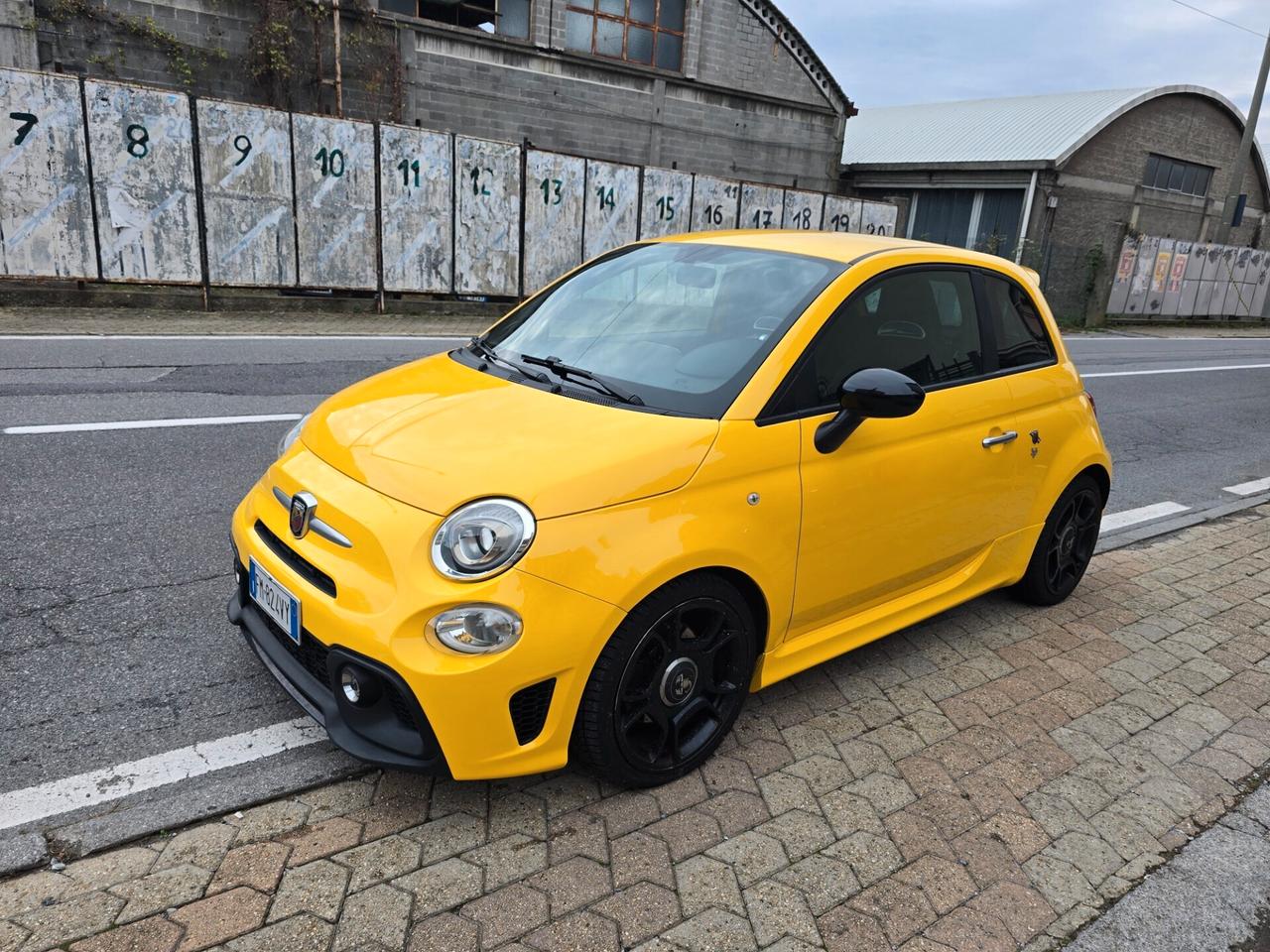 Abarth 595 1.4 Turbo T-Jet 160 CV Pista