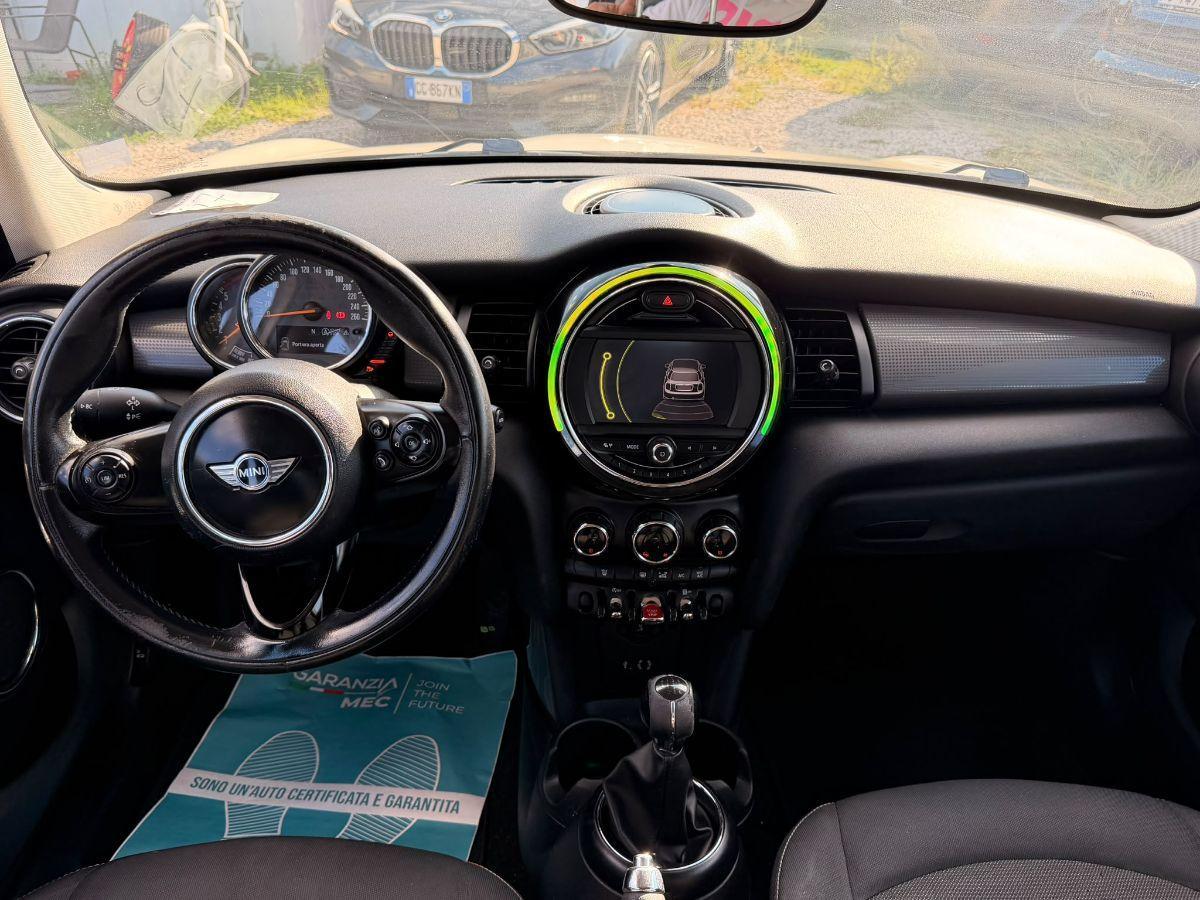 MINI - Mini - 1.5 Cooper D Business XL 5 porte