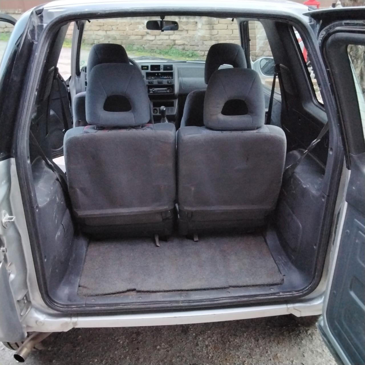 Toyota RAV 4 2.0i 16V cat 3 porte Fun