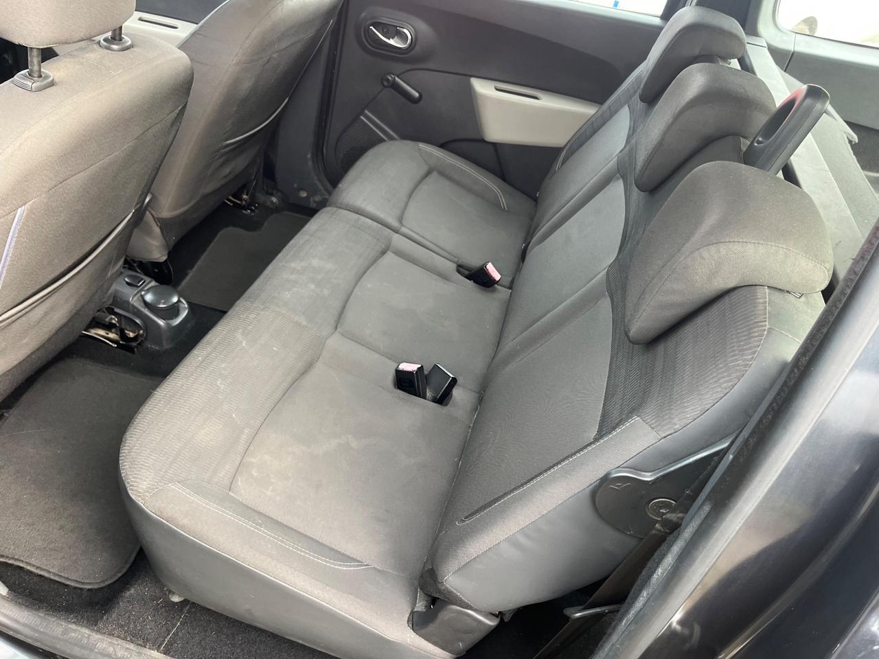 Dacia Lodgy 1.6 8V 85CV GPL 5 posti Prestige 2015