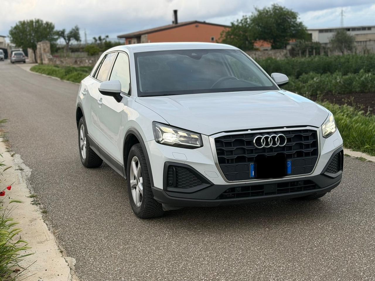 Audi Q2 30 TDI Business
