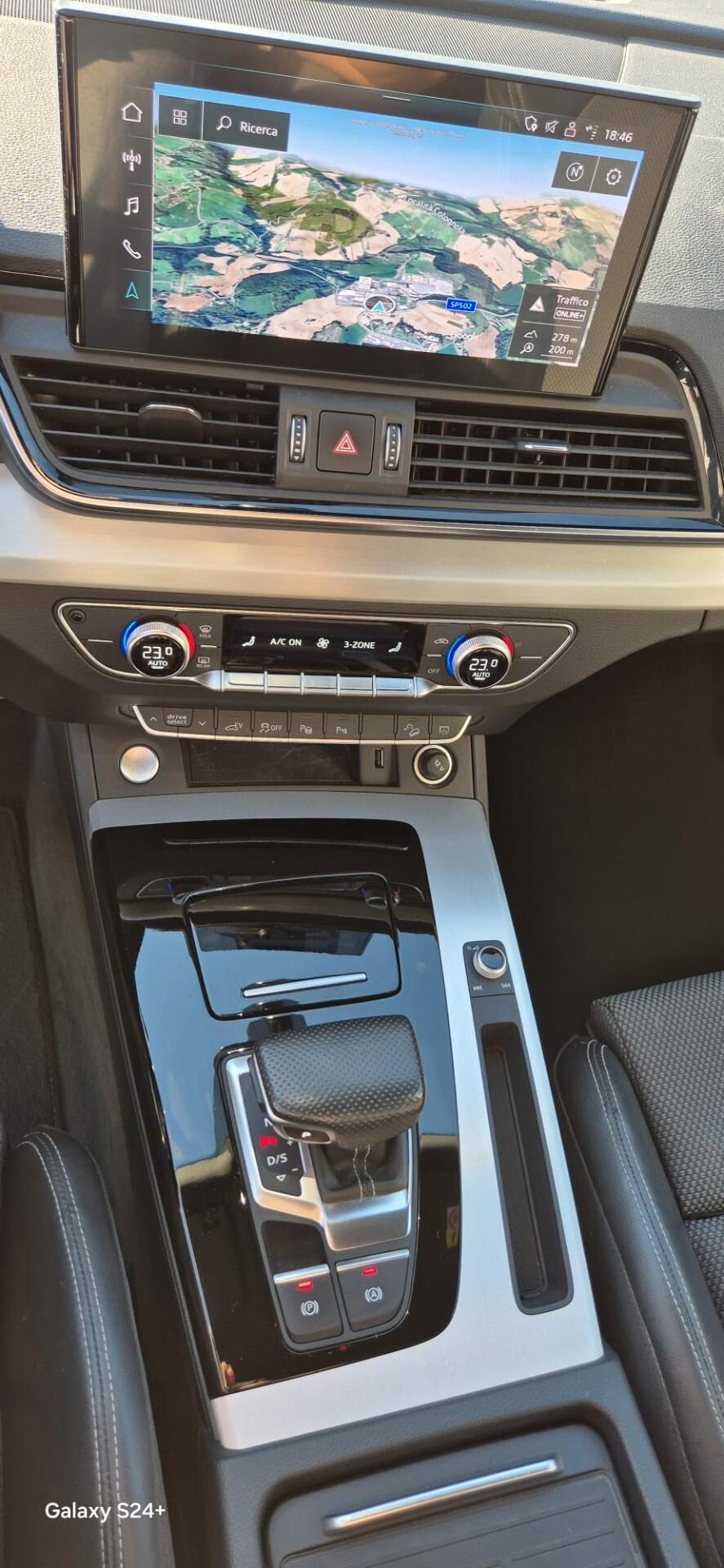 Audi Q5 45 TFSIe quattro S tronic S line plus