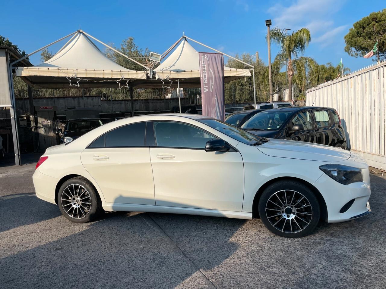 Mercedes-benz CLA 200 d Premium
