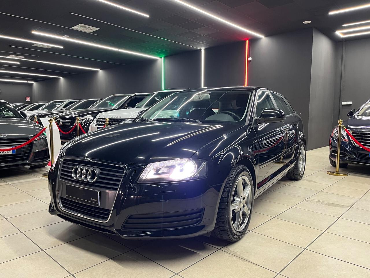 Audi A3 SPB 1.6 TDI 105 CV CR Attraction