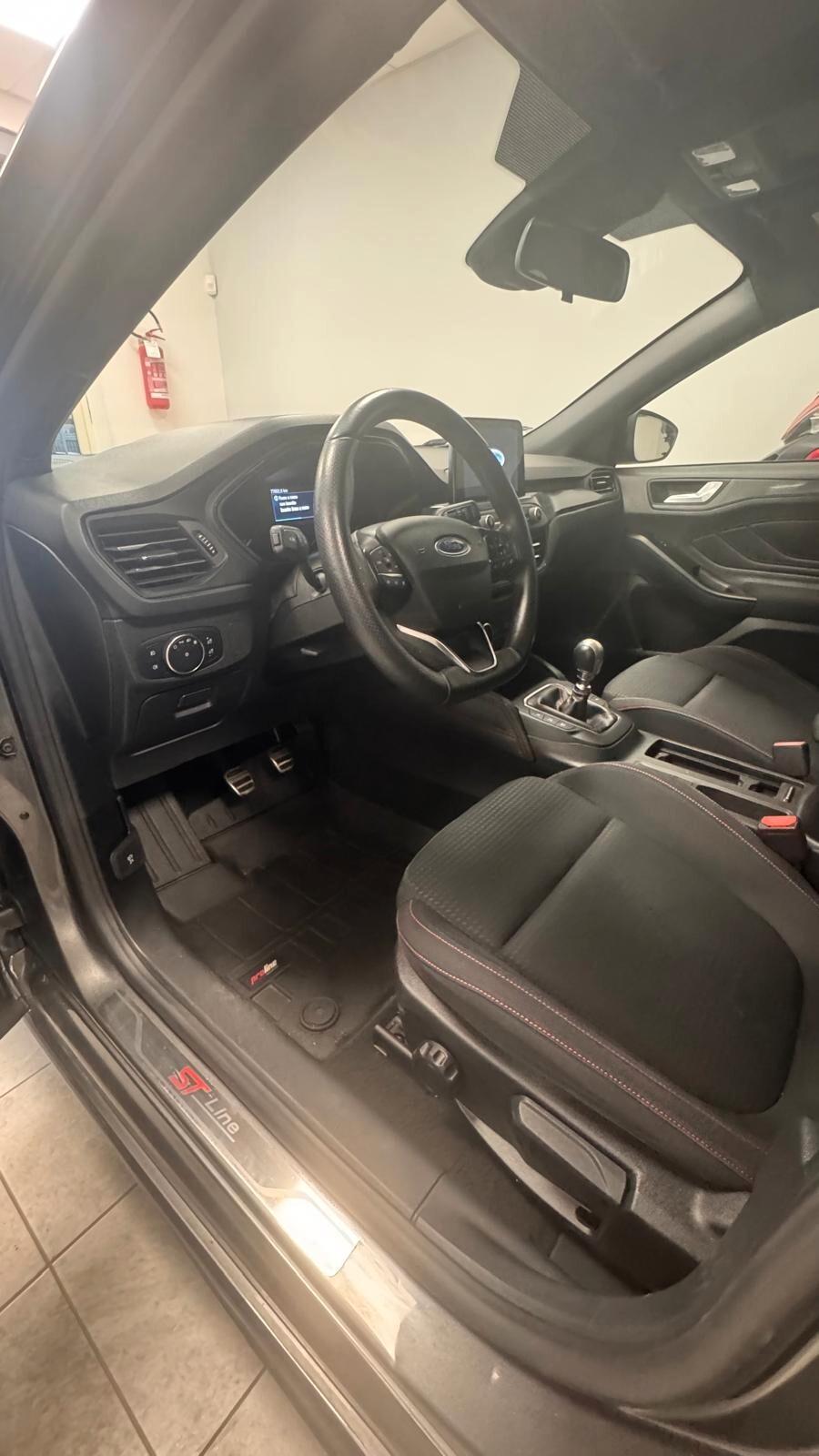 Ford Focus 1.5 TDCi 120 CV Start&Stop ST Line
