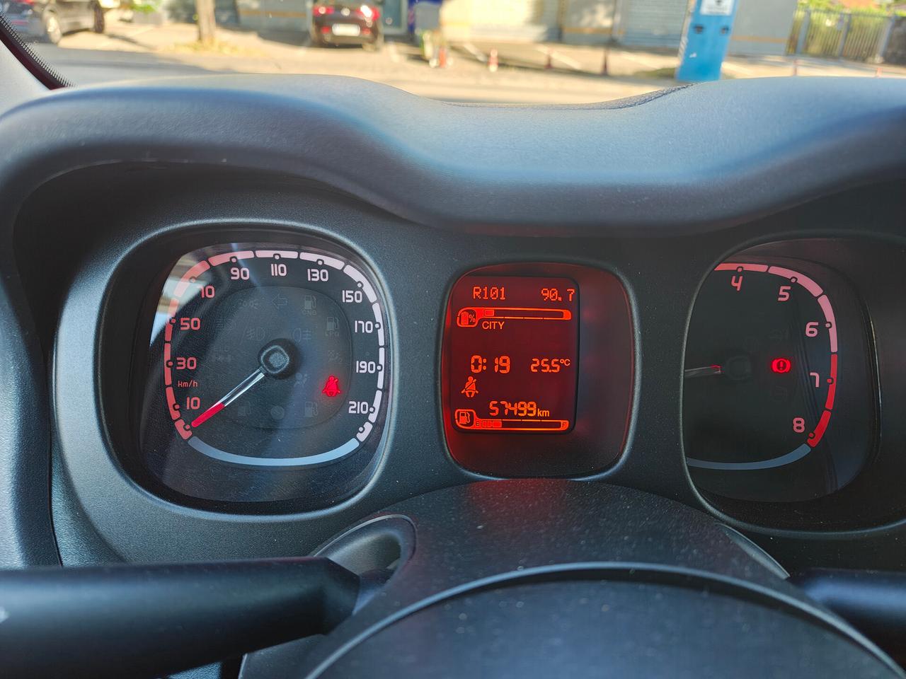 Fiat Panda 1.0 FireFly S&S Hybrid
