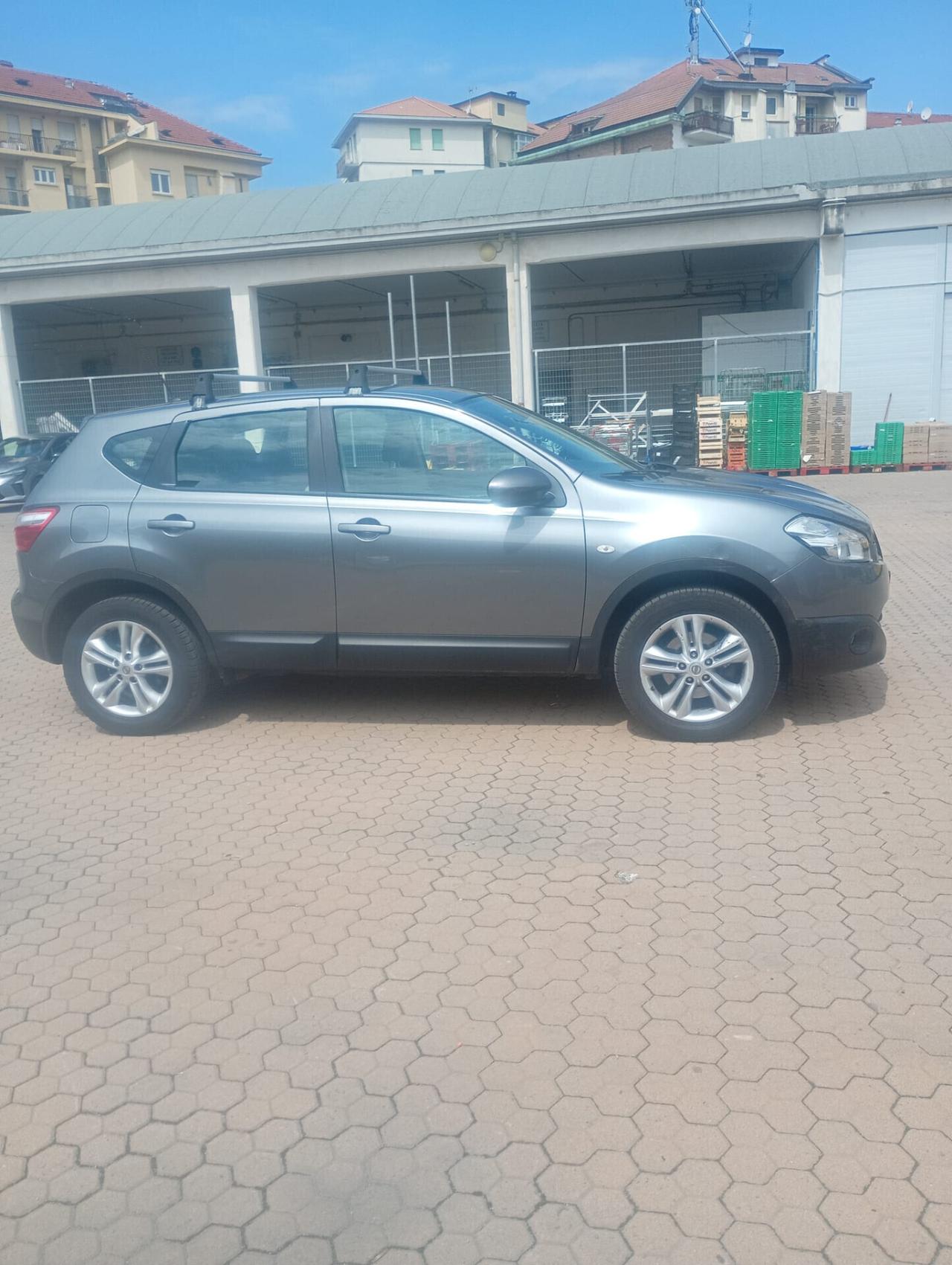 Nissan Qashqai - APERTI AD AGOSTO