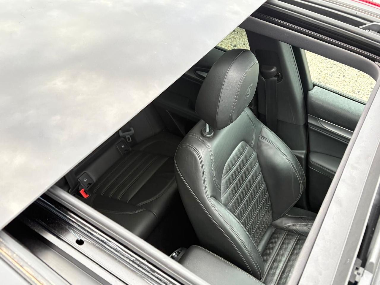 ALFA ROMEO STELVIO 210 CV VELOCE TETTO APRIBILE