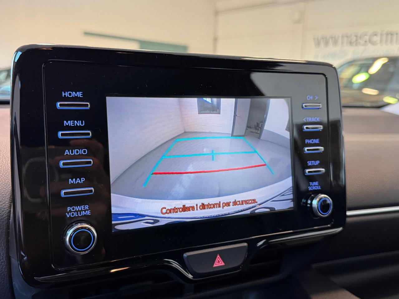 Toyota Yaris 1.5h Business N1-AUTOCARRO PREZZO + IVA