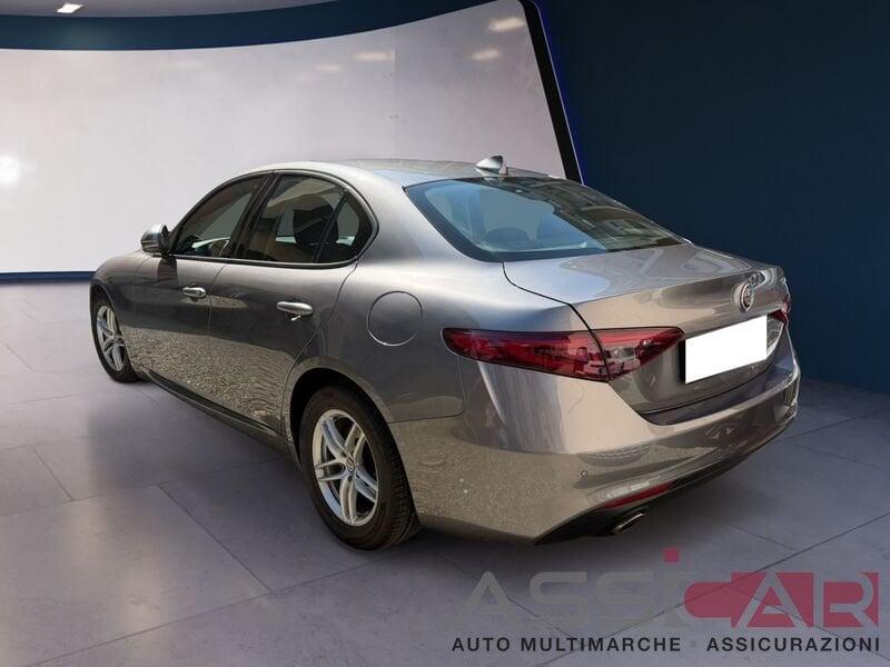 Alfa Romeo Giulia 2.2 Turbo AT8 150CV Business