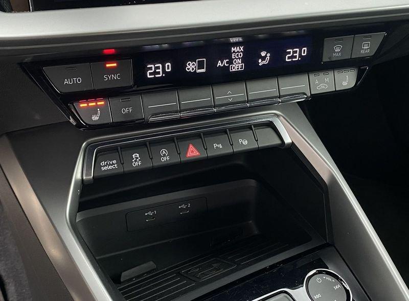 Audi A3 SPB S Line interno ed esterno 2.0 TDI 150CV s-tronic 35