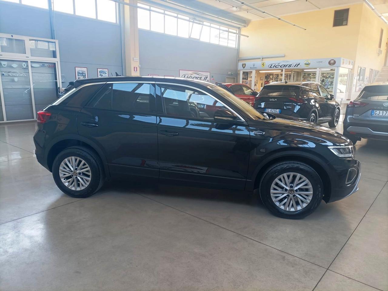 Volkswagen T-Roc 1.0 TSI Life