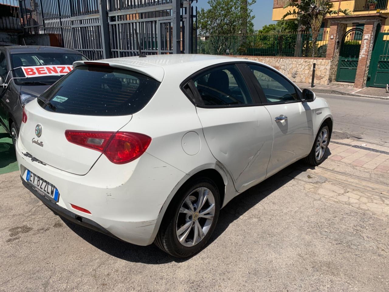 Alfa Romeo Giulietta 1.6 JTDm-2 105 CV Progression
