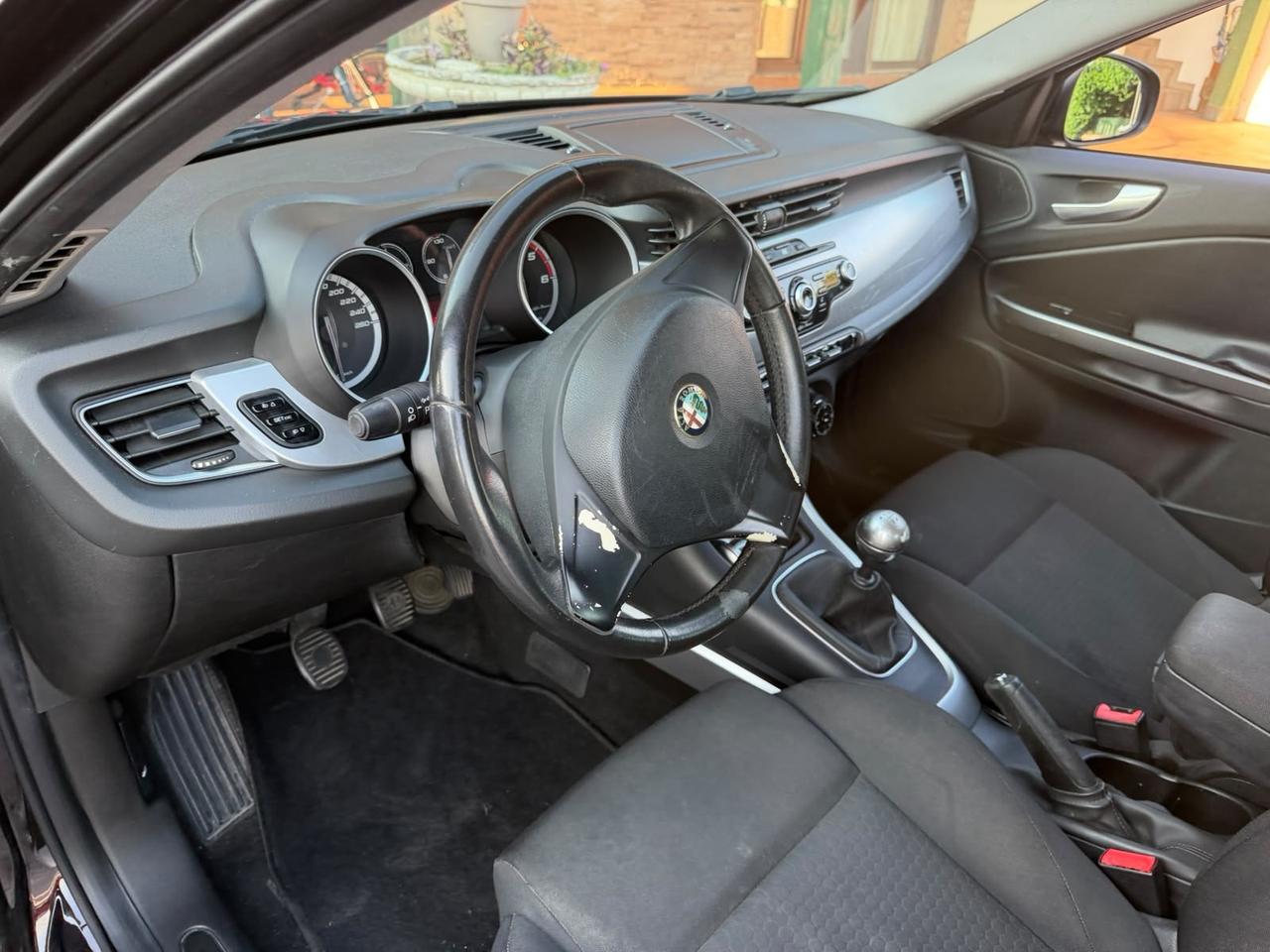 Alfa Romeo Giulietta 1.6 JTDm-2 105 CV Exclusive neopatentati