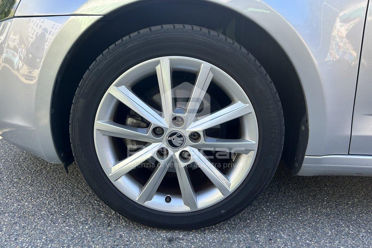 SKODA Octavia 1.6 TDI CR 110 CV Wagon Executive