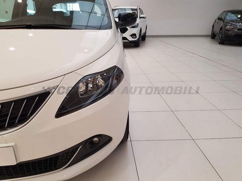 Lancia Ypsilon Ypsilon 1.0 firefly hybrid Gold s&s 70cv 5p.ti