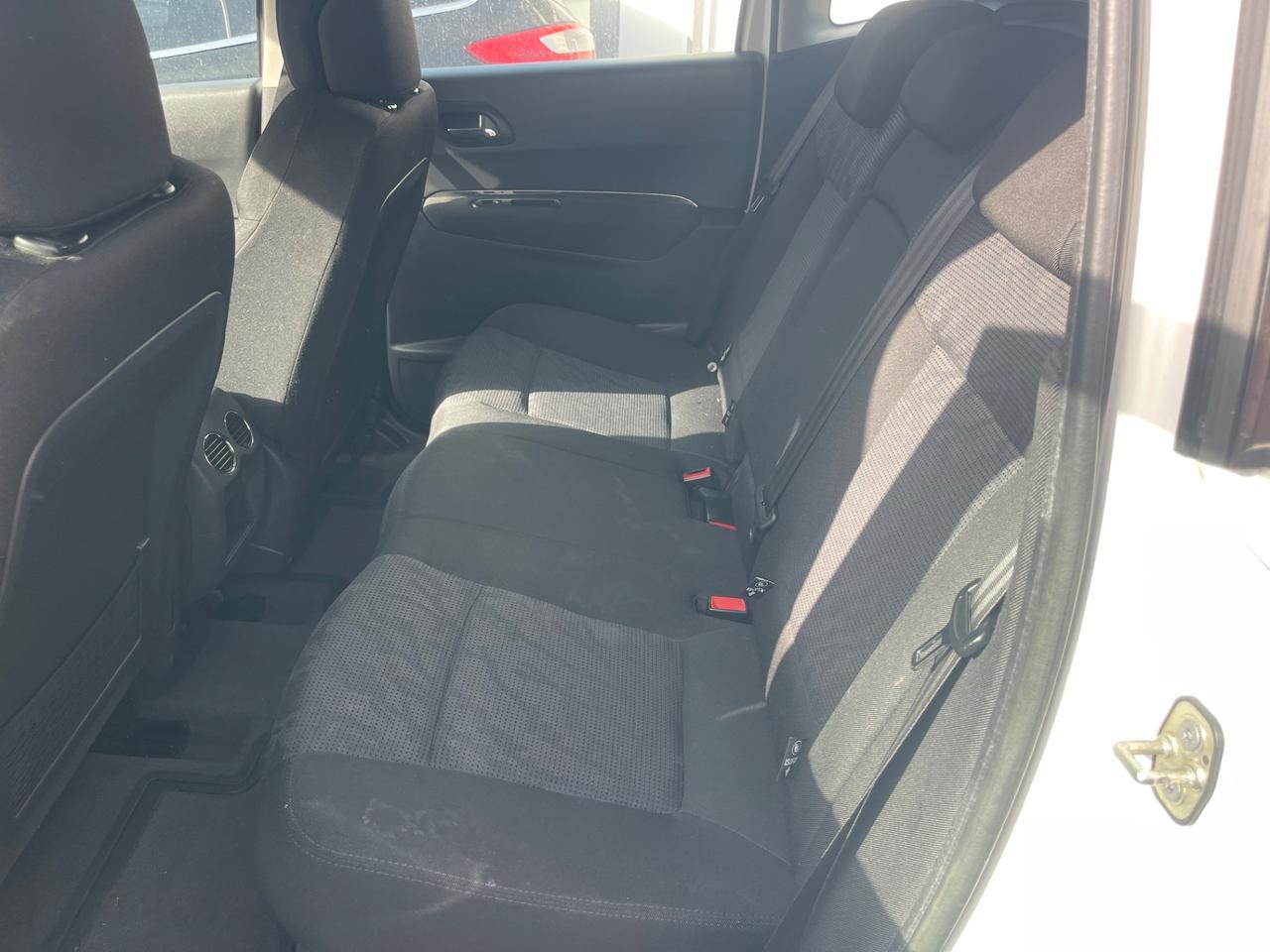 Peugeot 3008 1.6 HDi 112CV Premium