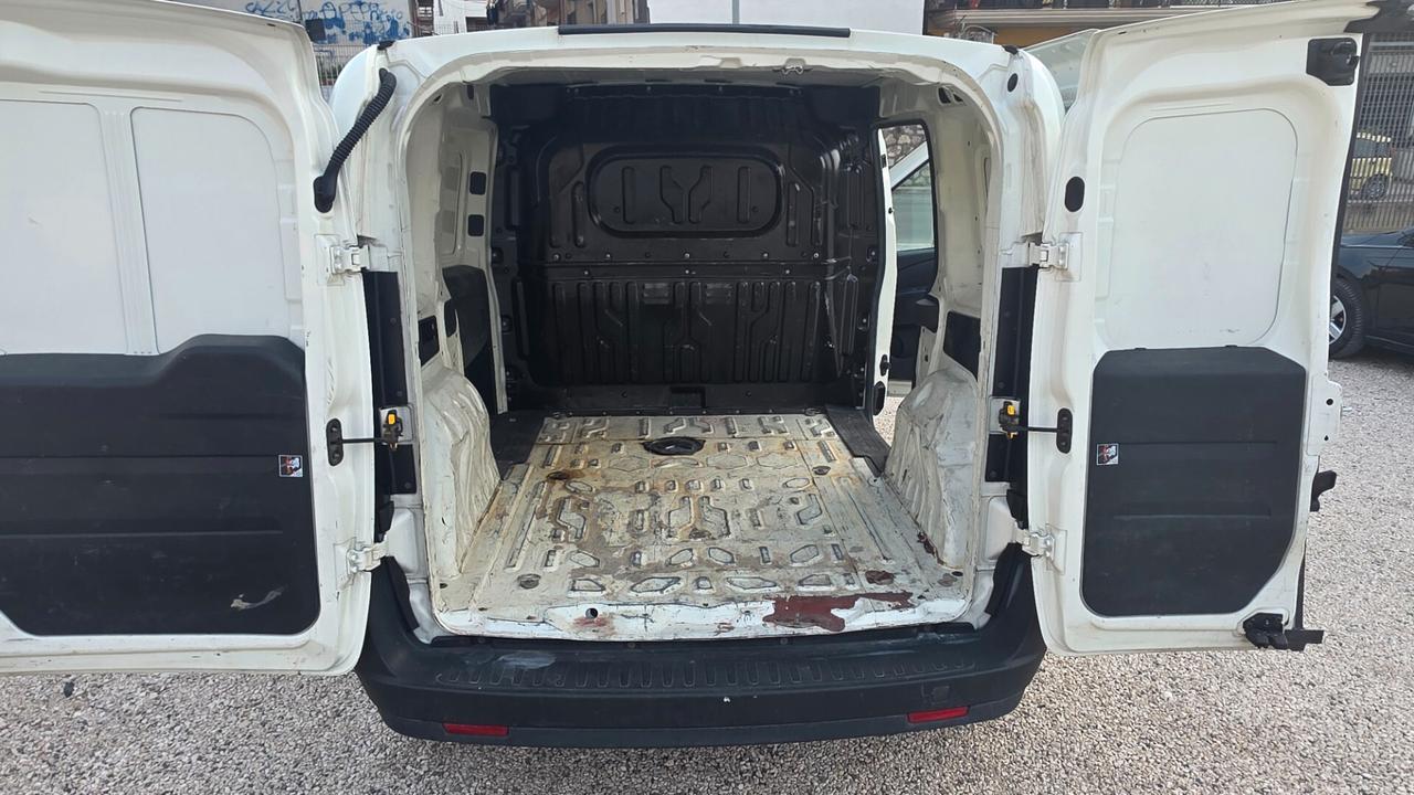 Opel Combo 1.6 CDTI 105CV PC-TN Van (750kg) E5+