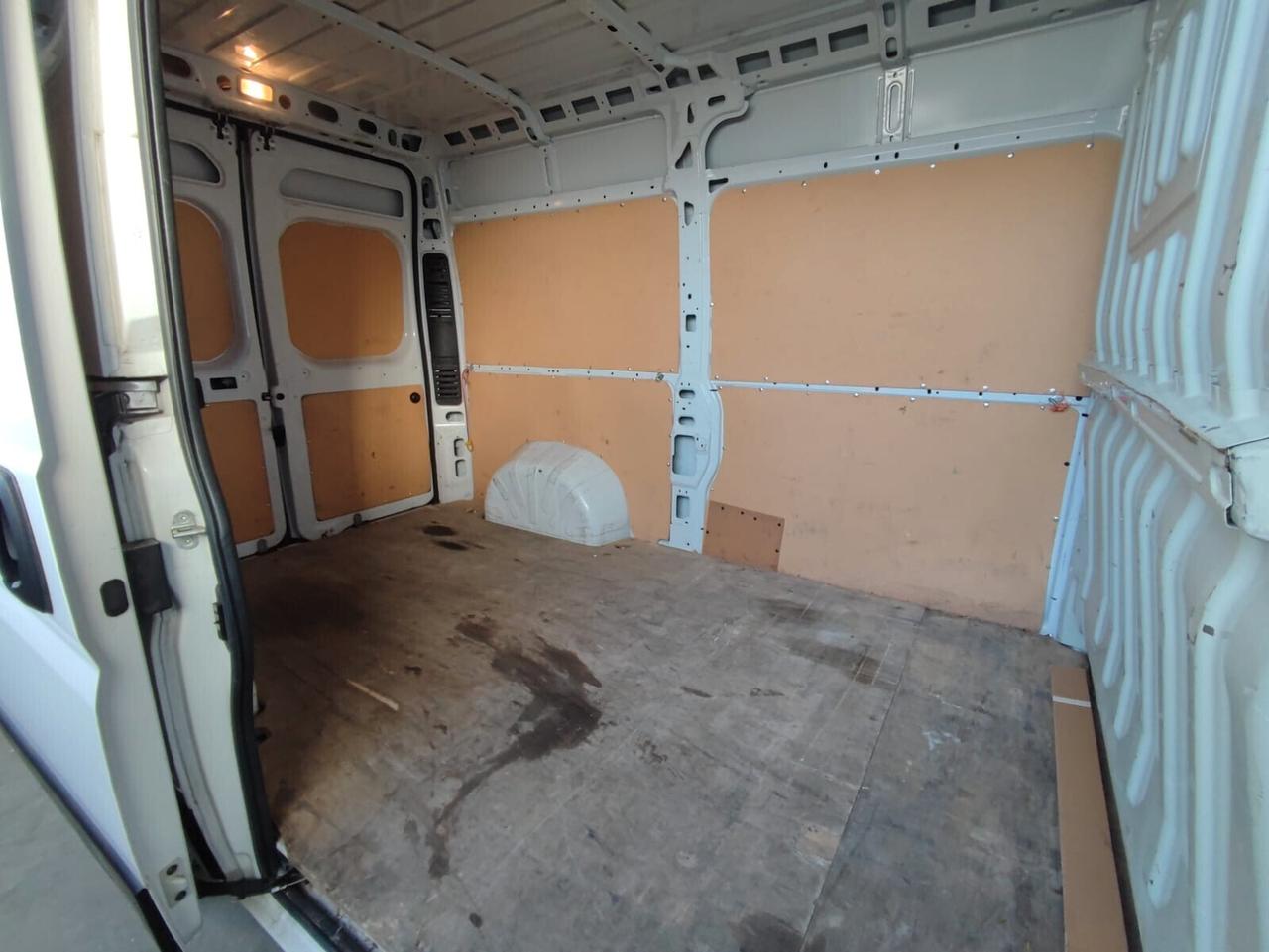 Fiat Ducato 2.2 TDI 130 CV 35Q Passo Medio T.A.