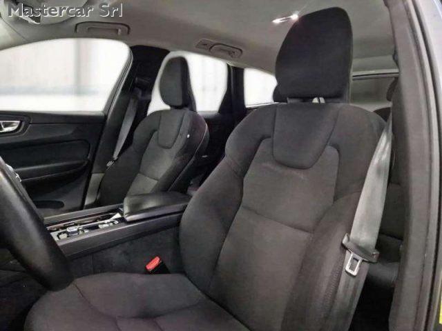 VOLVO XC60 XC60 2.0 b4 Business awd auto - targa GF338CG