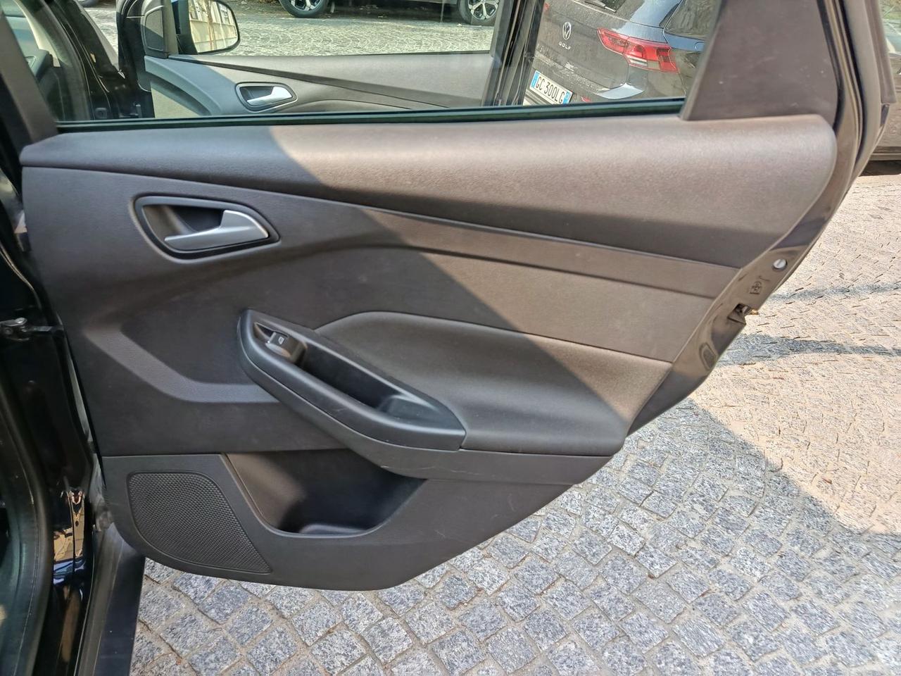 Ford Focus Titanium 1.5 TDCi #7239