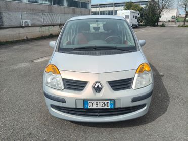Renault Modus 1.2 benzina PER NEOPATENTATI