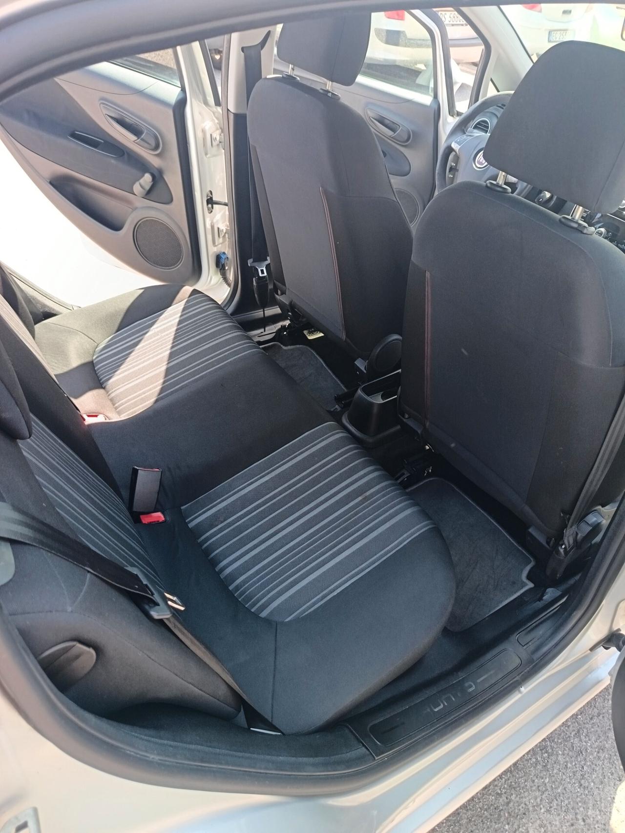 Fiat Punto Evo 1.4 5 porte S&S Dualogic Dynamic