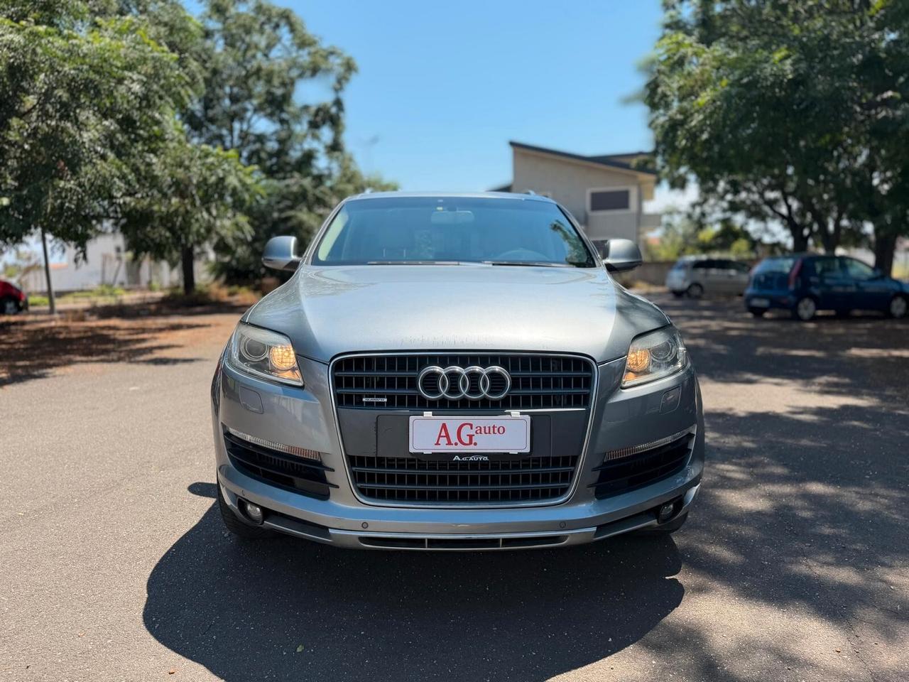 Audi Q7 3.0 V6 TDI 233CV quattro tiptronic NO SUPER BOLLO - 7 POSTI