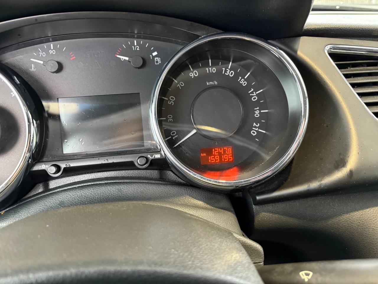 Peugeot 3008 2.0 HDi 150CV Outdoor GANCIO TRAINO