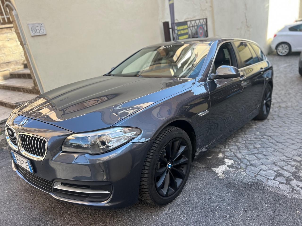 Bmw 520 520d xDrive Luxury