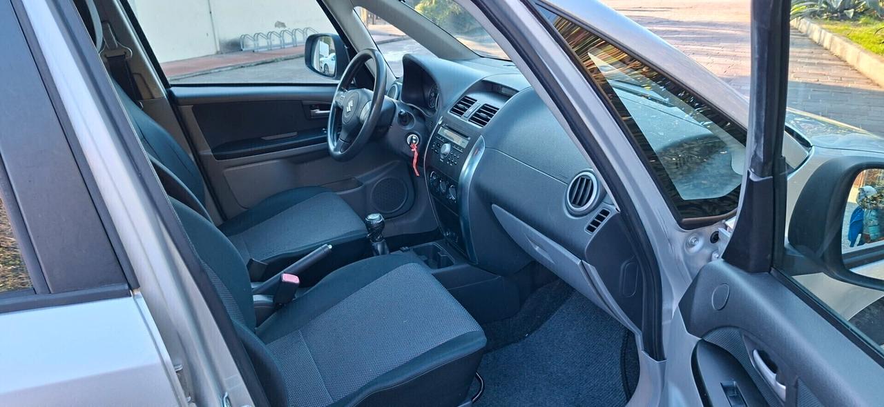 SUZUKI 1.6 SX 4 CON GPL GARANZIA 12 MESI
