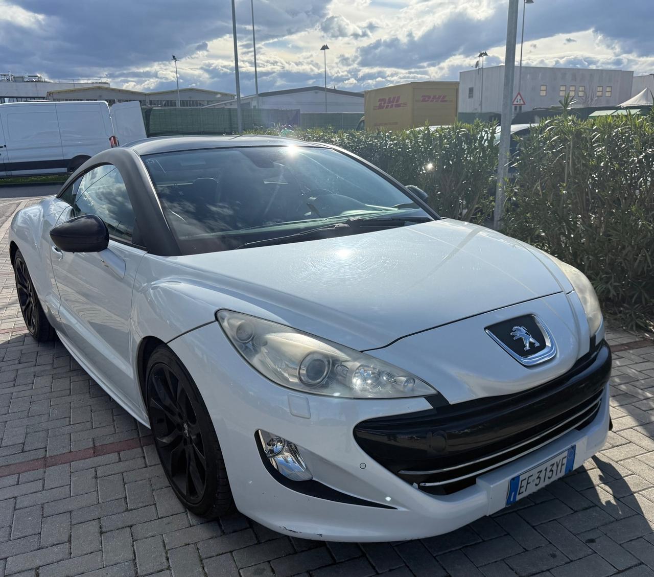 Peugeot RCZ 2.0 HDi 163CV Black Yearling-2010-