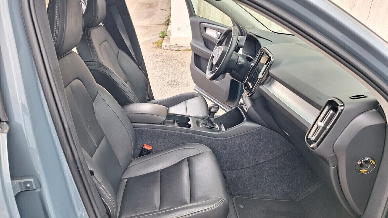 Volvo XC40 D3 Momentum