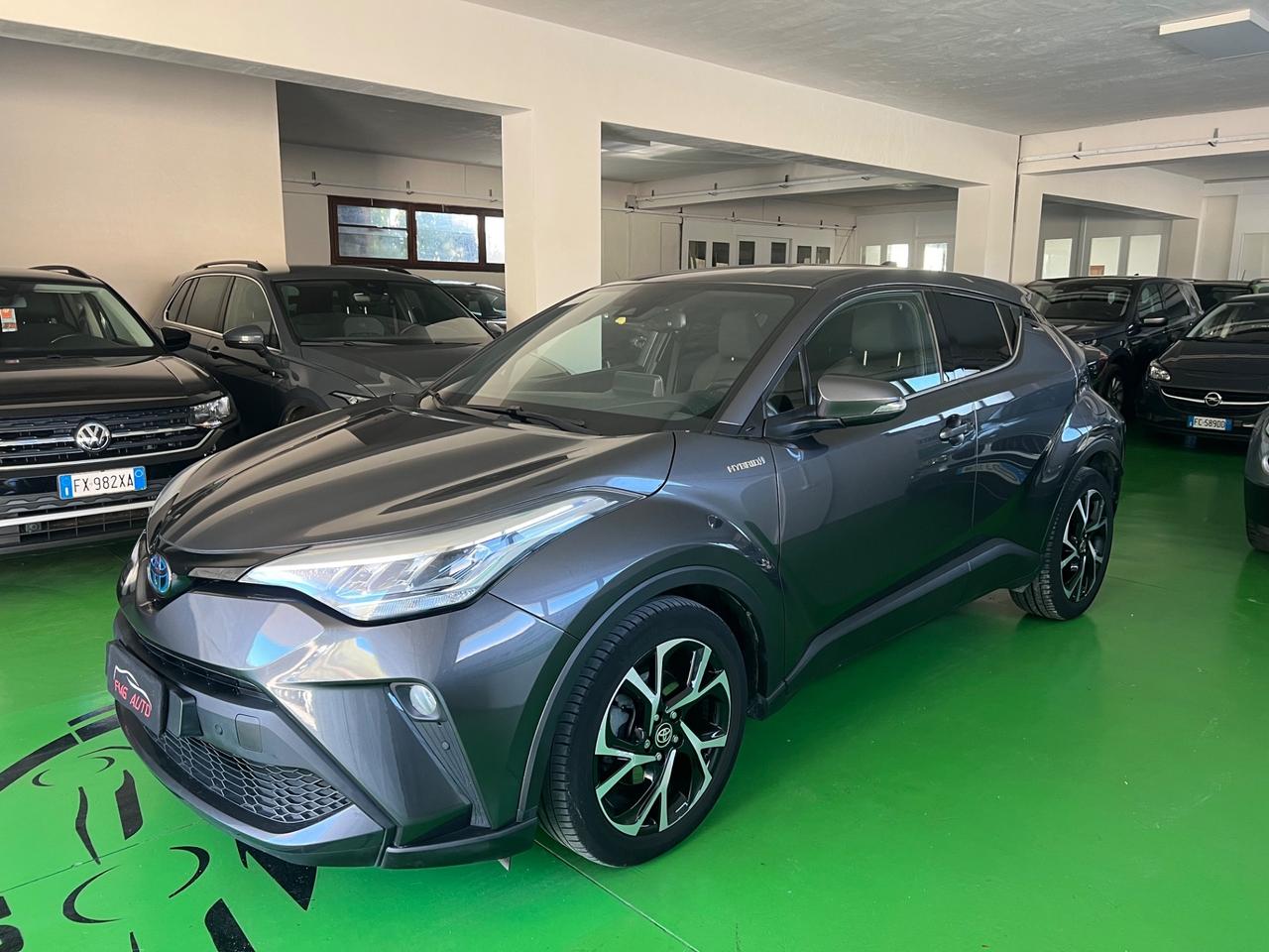 Toyota C-HR 1.8 Hybrid E-CVT Business