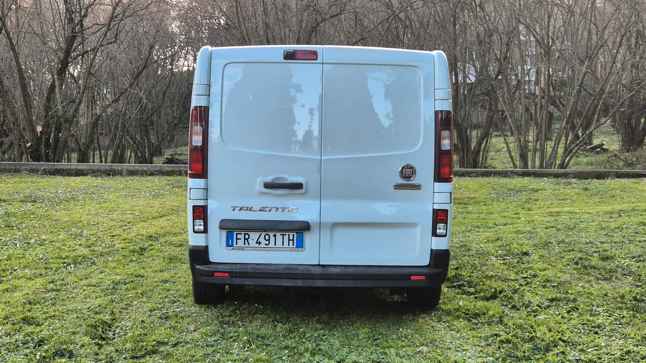 FIAT Talento 1.6 2018 NAVI come nuovo LEGGI TESTO